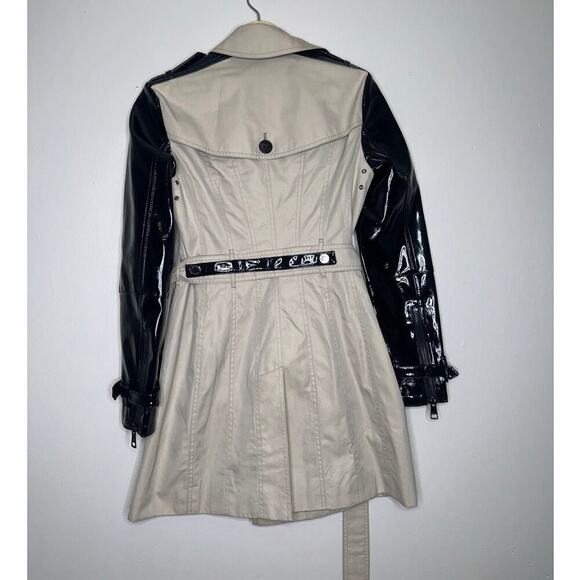 Burberry Patent Leather Sleeve Gabardine Trench Coat Black Tan US 4 - Picture 8 of 12
